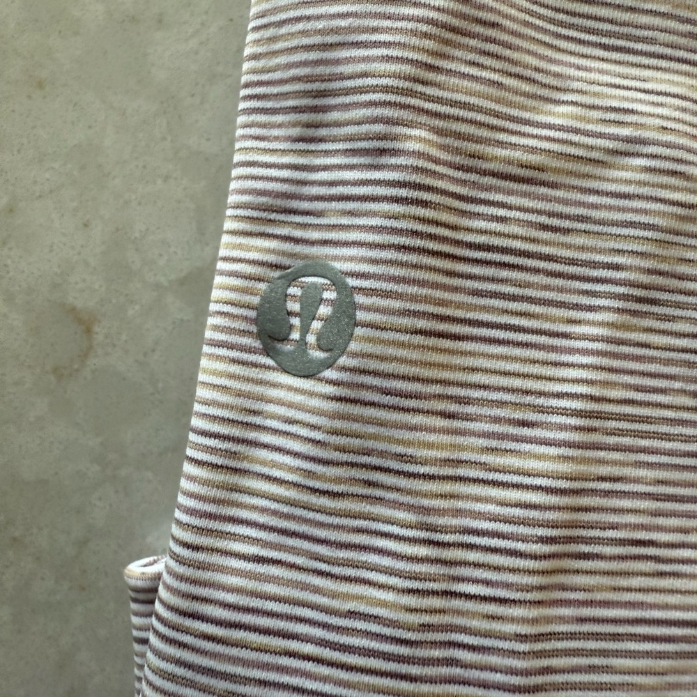 Lululemon Athletica Taupe and Cream Leggings